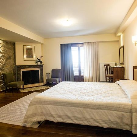 Ellinon Thea Arachova Hotel ภายนอก รูปภาพ