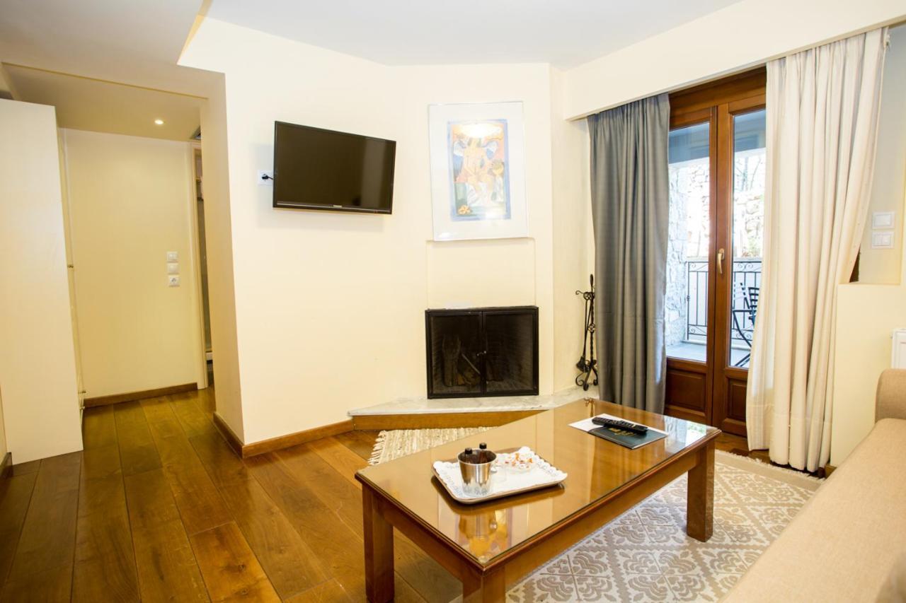 Ellinon Thea Arachova Hotel ภายนอก รูปภาพ