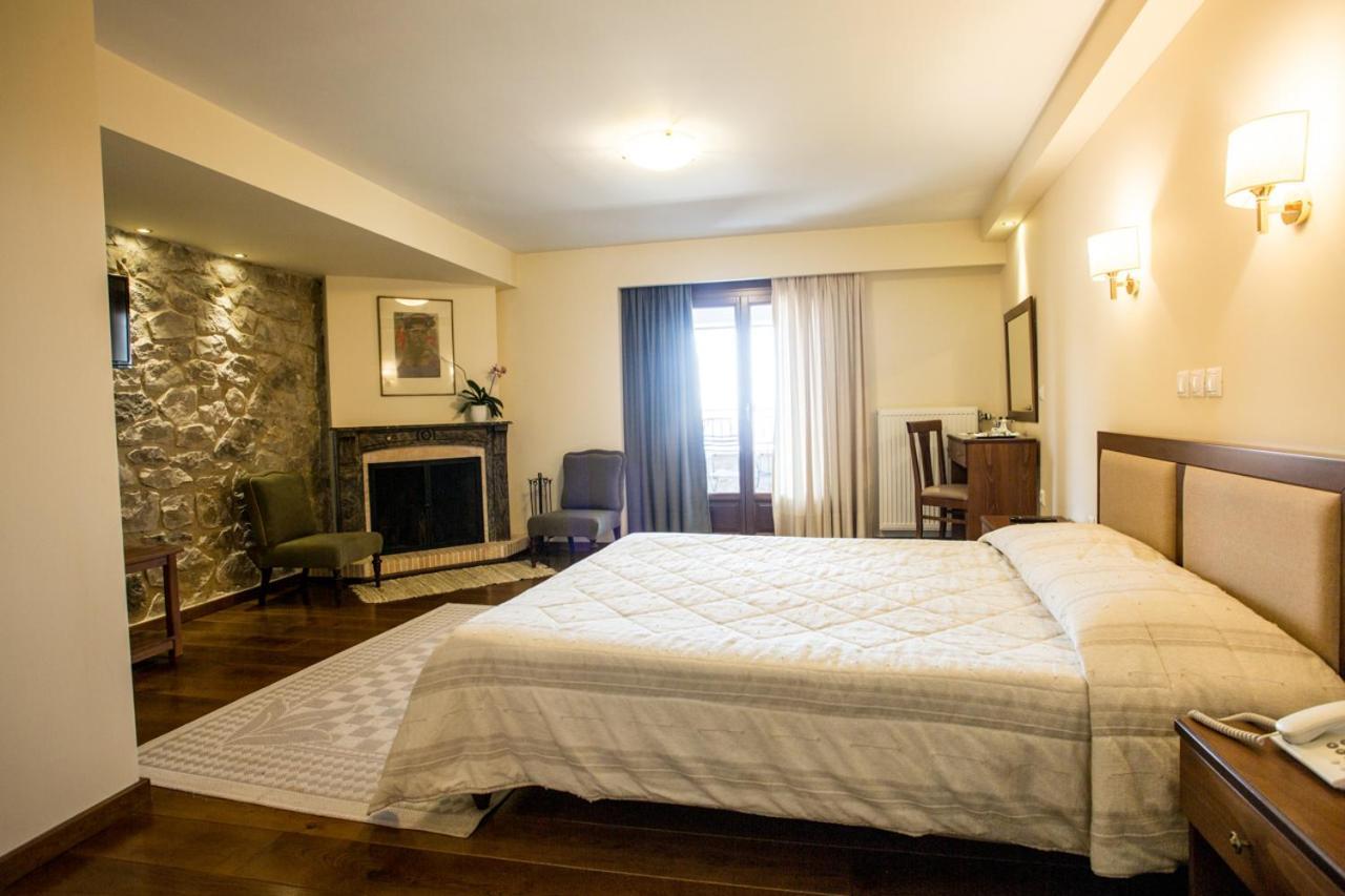Ellinon Thea Arachova Hotel ภายนอก รูปภาพ
