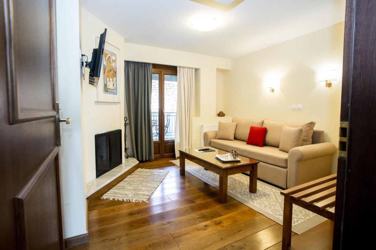 Ellinon Thea Arachova Hotel ภายนอก รูปภาพ