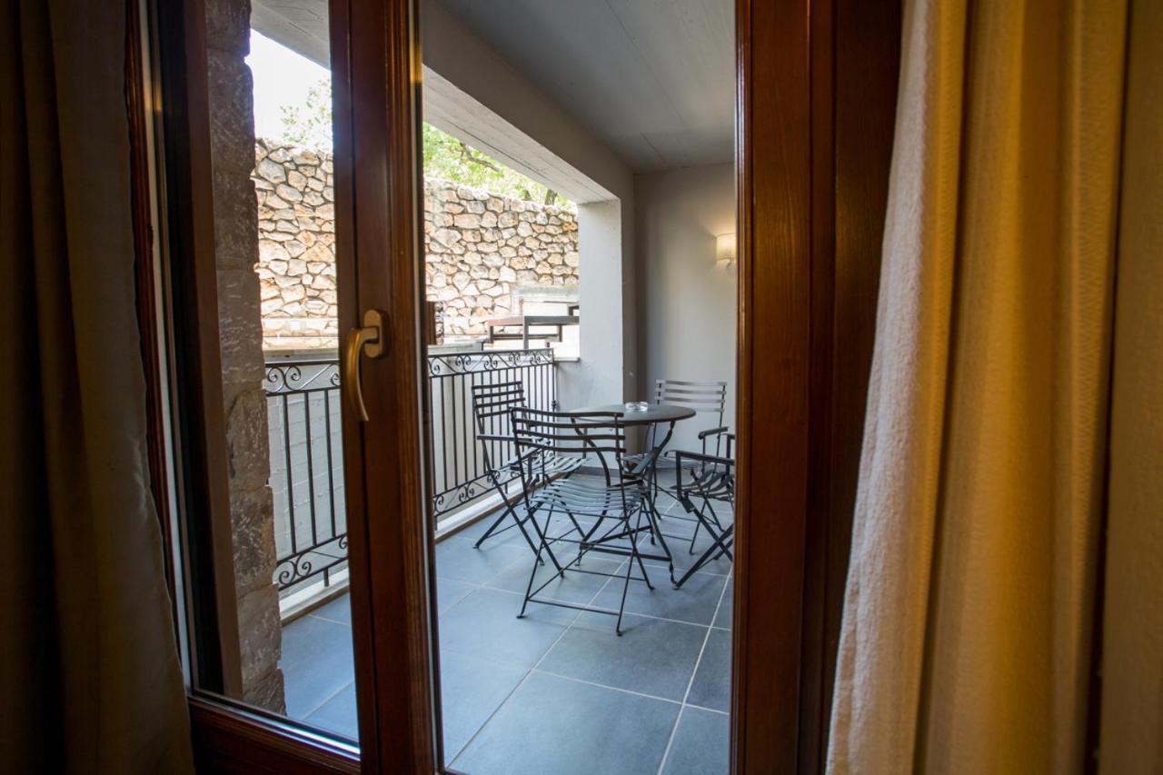 Ellinon Thea Arachova Hotel ภายนอก รูปภาพ