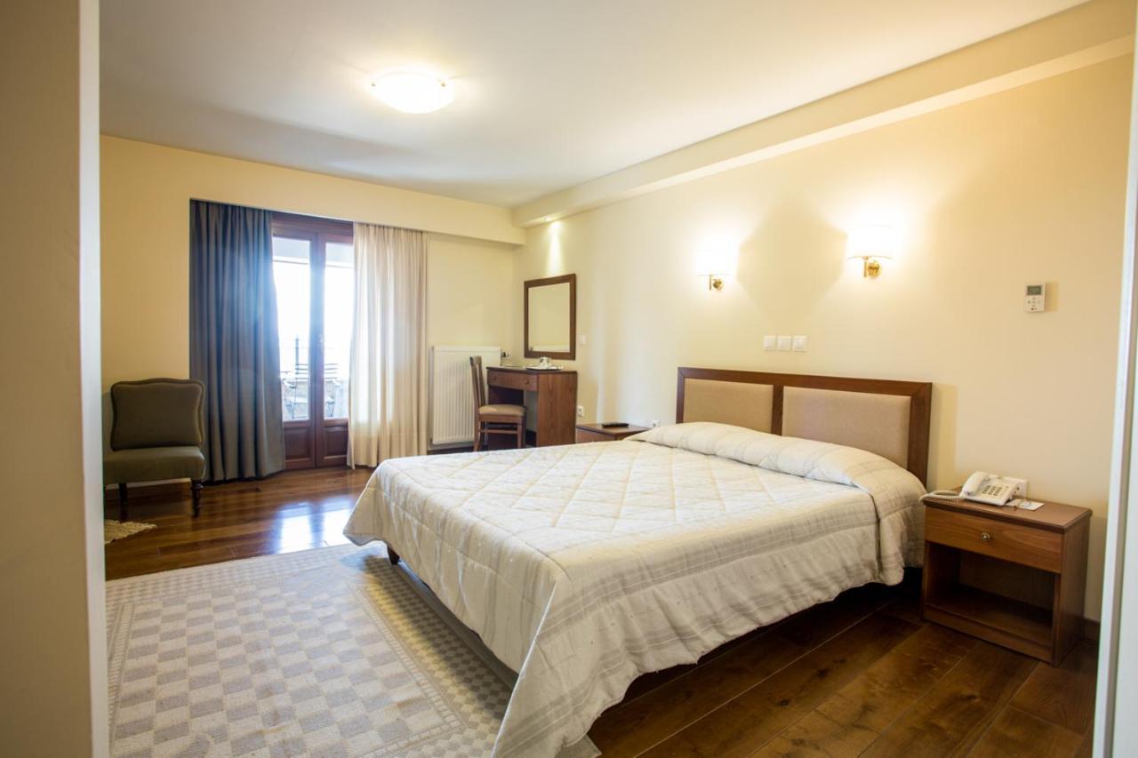 Ellinon Thea Arachova Hotel ภายนอก รูปภาพ