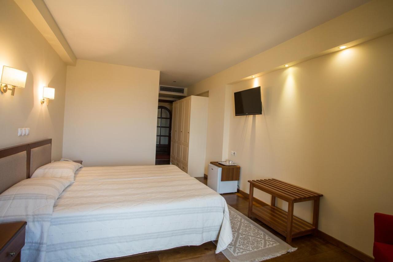 Ellinon Thea Arachova Hotel ภายนอก รูปภาพ