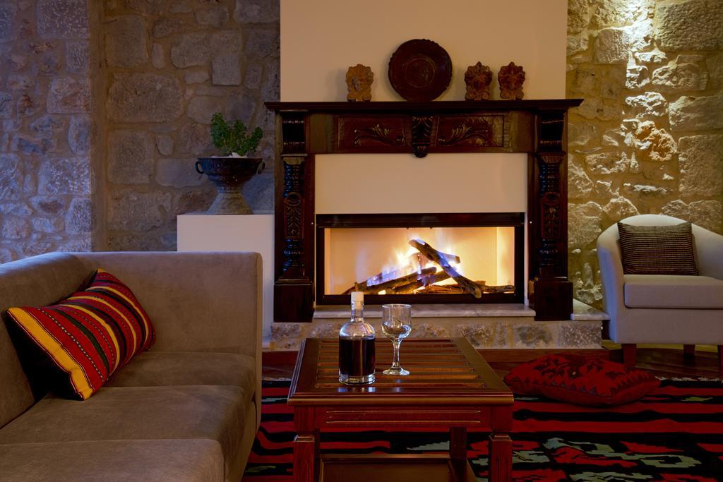 Ellinon Thea Arachova Hotel ภายนอก รูปภาพ