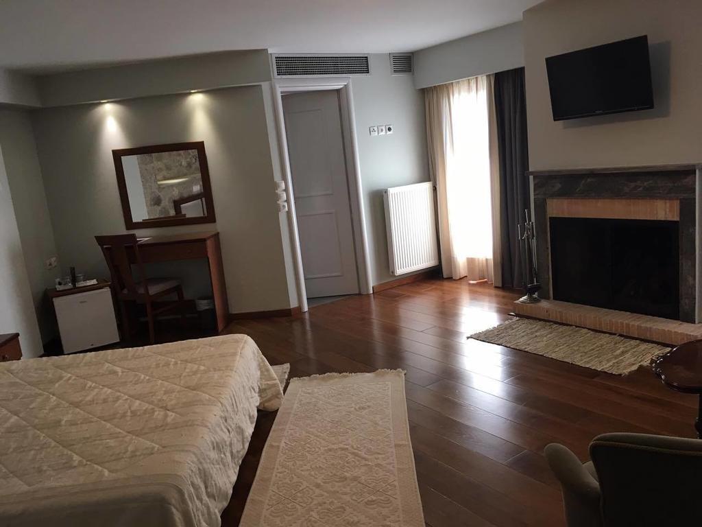 Ellinon Thea Arachova Hotel ภายนอก รูปภาพ