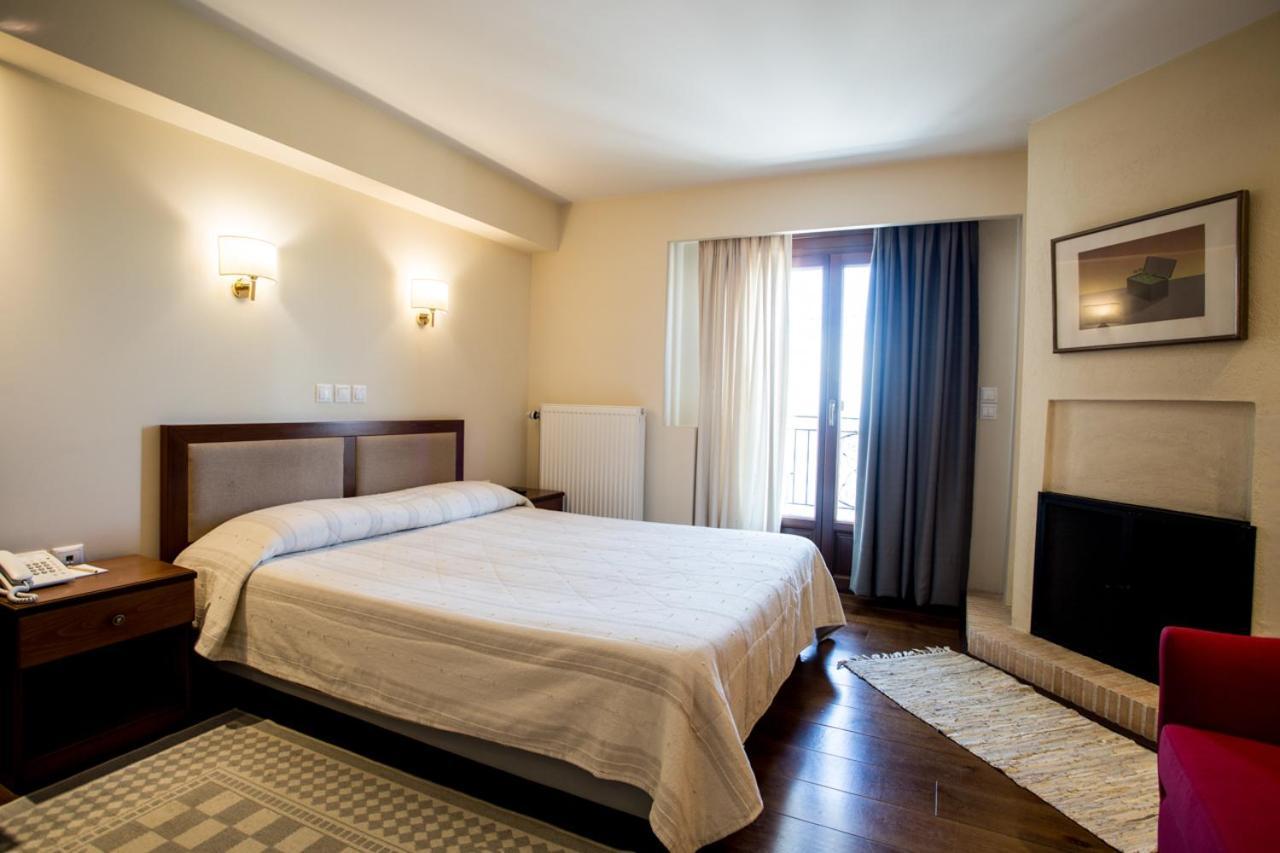 Ellinon Thea Arachova Hotel ภายนอก รูปภาพ